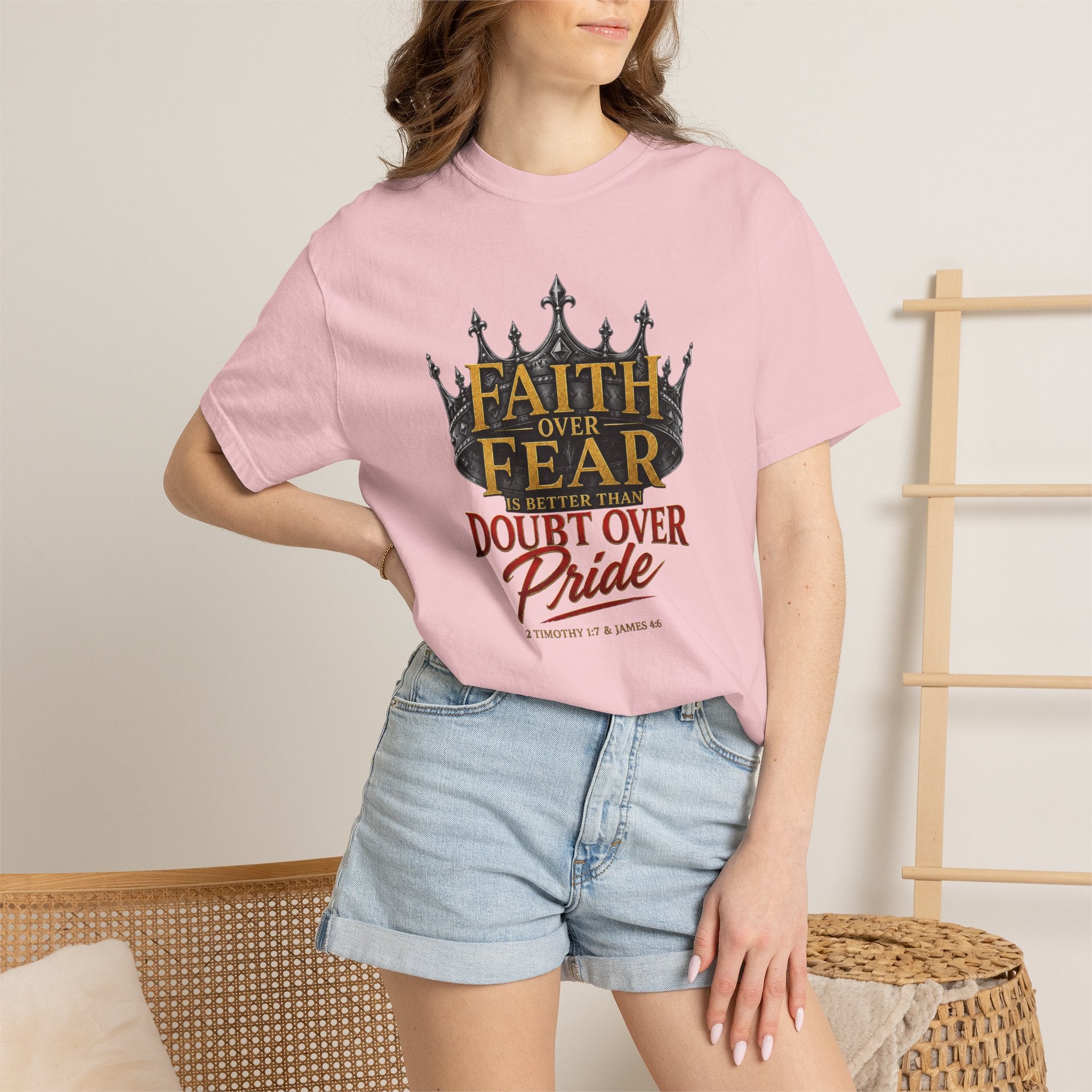Faith Over Fear Crown T-Shirt – Christian Inspirational Tee (Faith Over Fear, Doubt Over Pride)