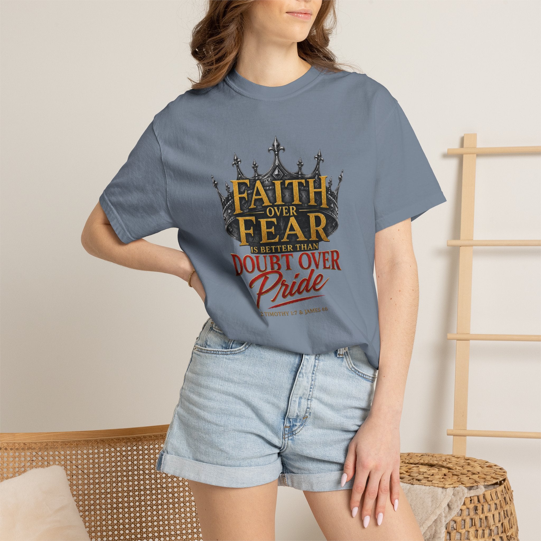 Faith Over Fear Crown T-Shirt – Christian Inspirational Tee (Faith Over Fear, Doubt Over Pride)